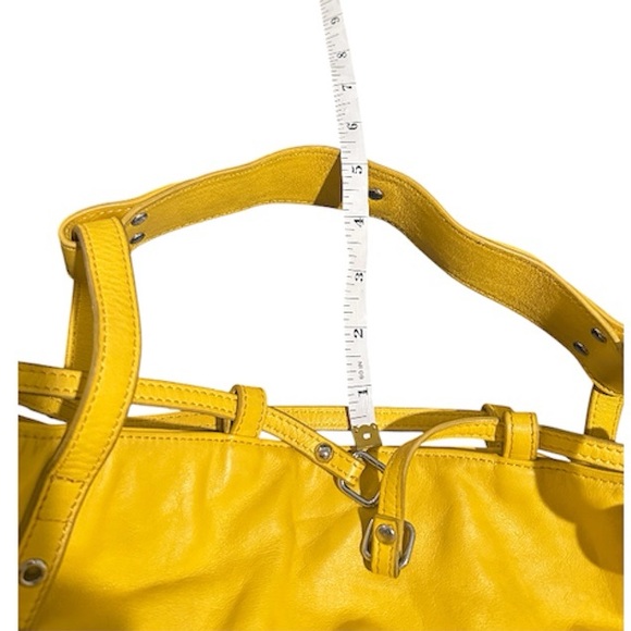 KH Design Pebbled Leather Saffron Yellow Slouchy Messenger Hobo Bag Indie Sleaze - Picture 13 of 13
